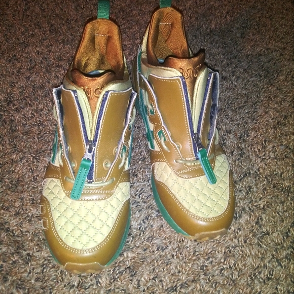 Asics Gel Mt Zip Hiking/Runner- chestnut/hunter green- size 8 male - Picture 2 of 10